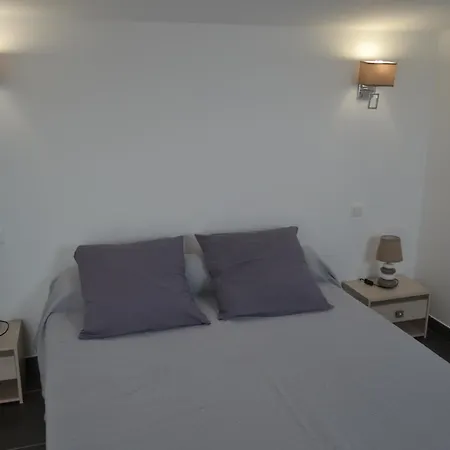 アパート Appartement, Duplex, Piscine, Proximite Plage ゾンザ